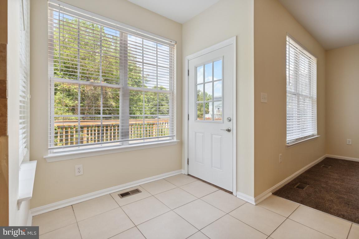 6178 Oaklawn LANE