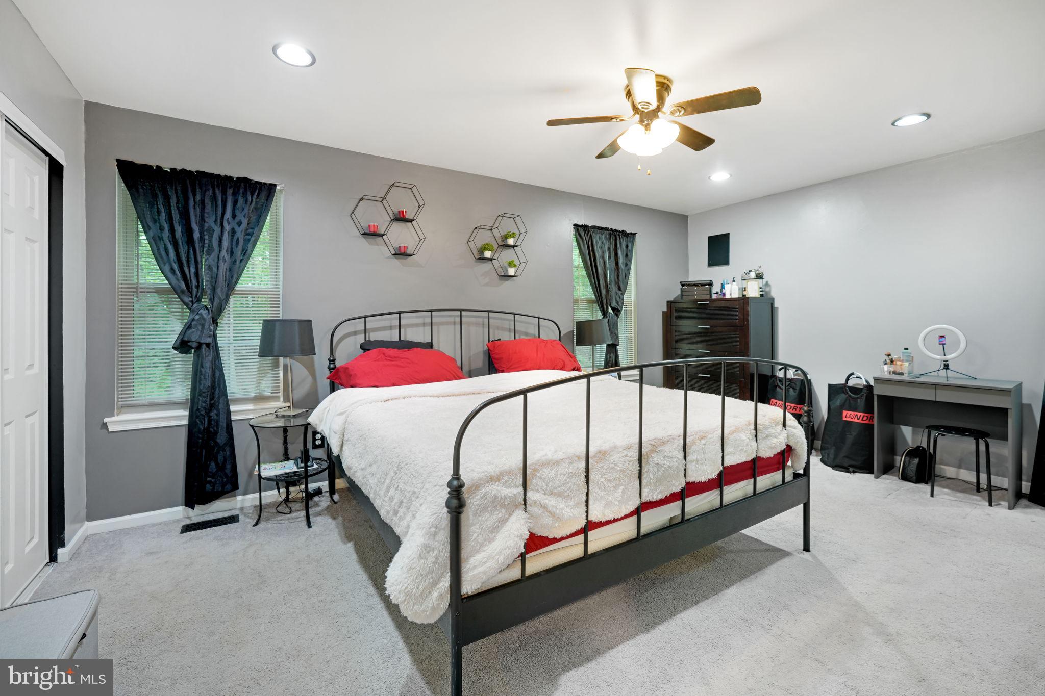 3111 Antrim CIRCLE