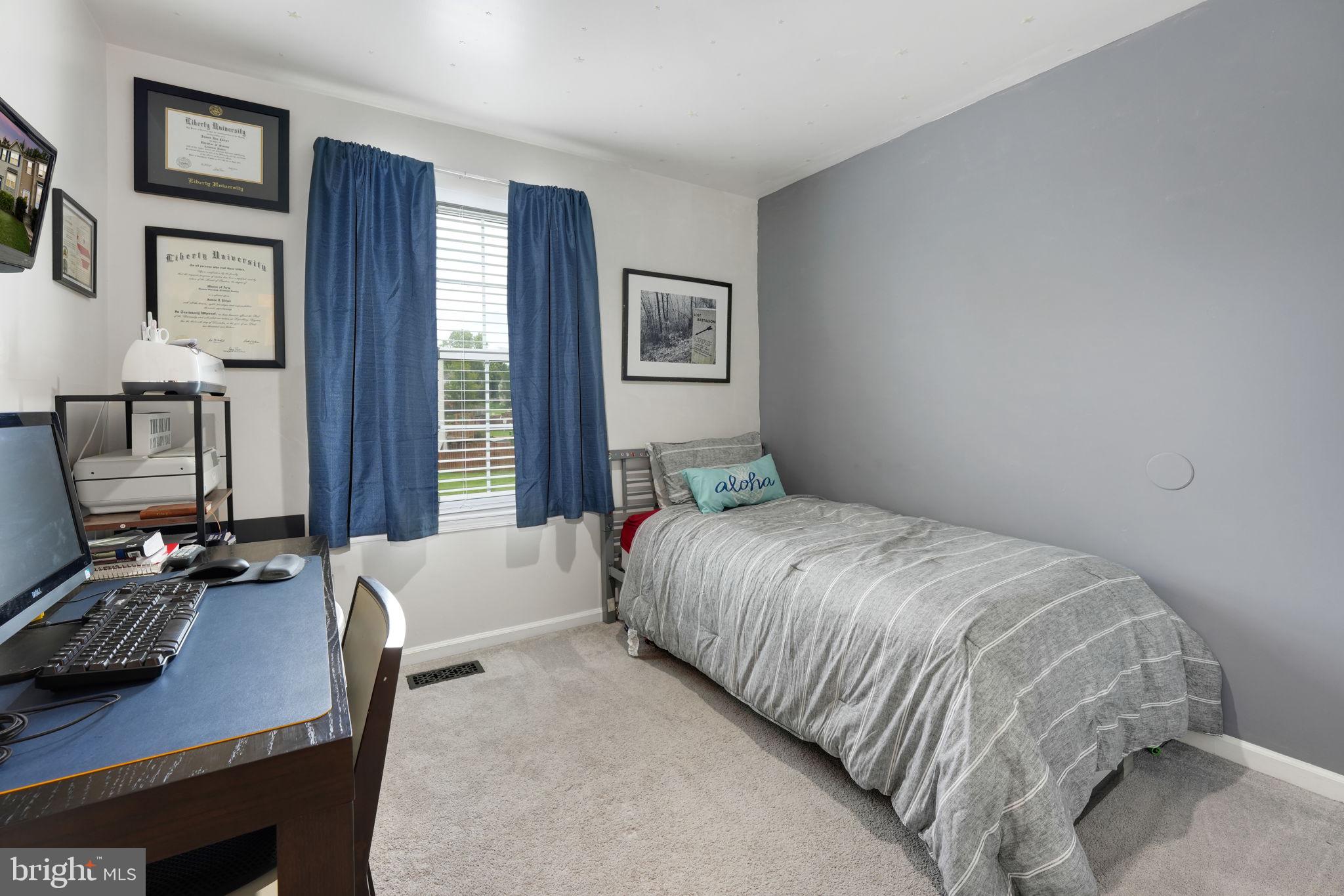 3111 Antrim CIRCLE