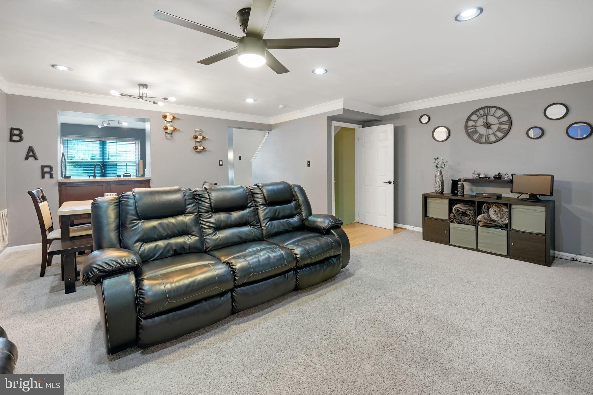 3111 Antrim CIRCLE