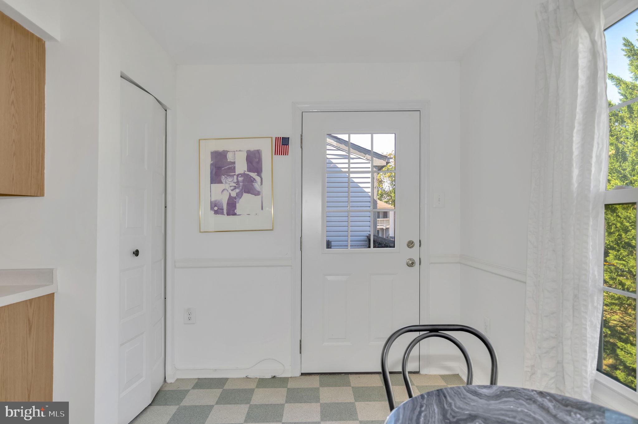 7561 Belle Grae DRIVE
