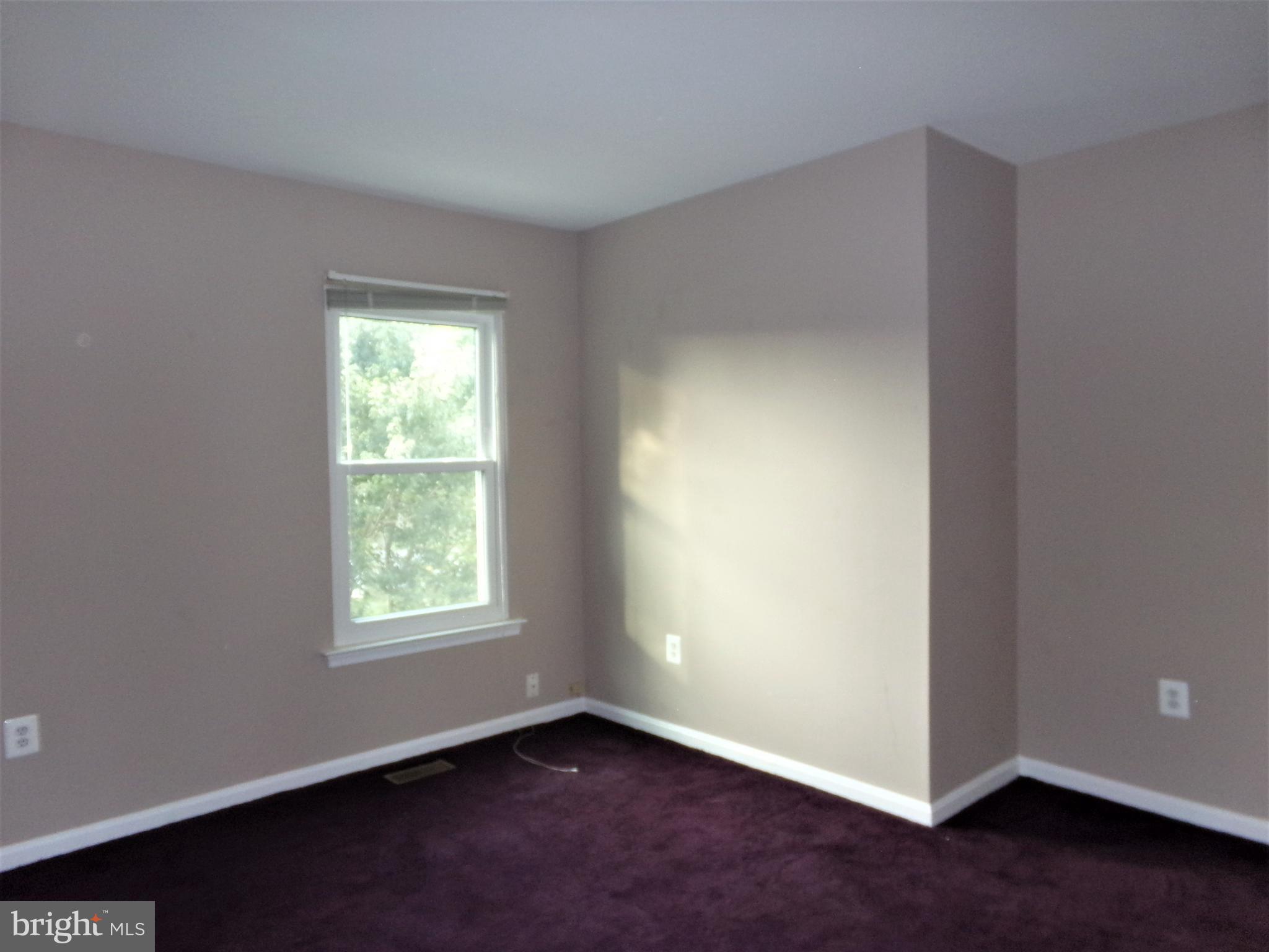 3590 Lions Field ROAD