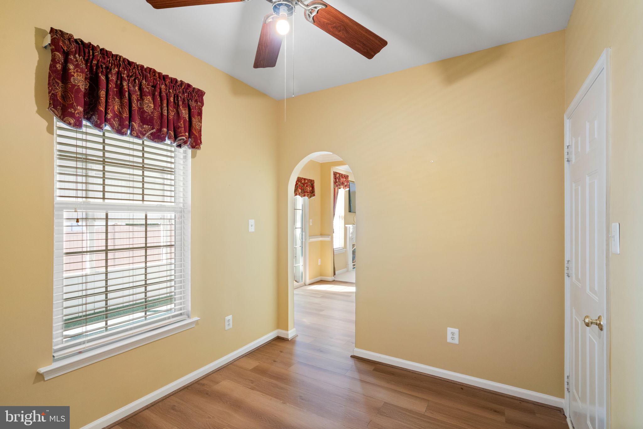 5835 Moonbeam DRIVE
