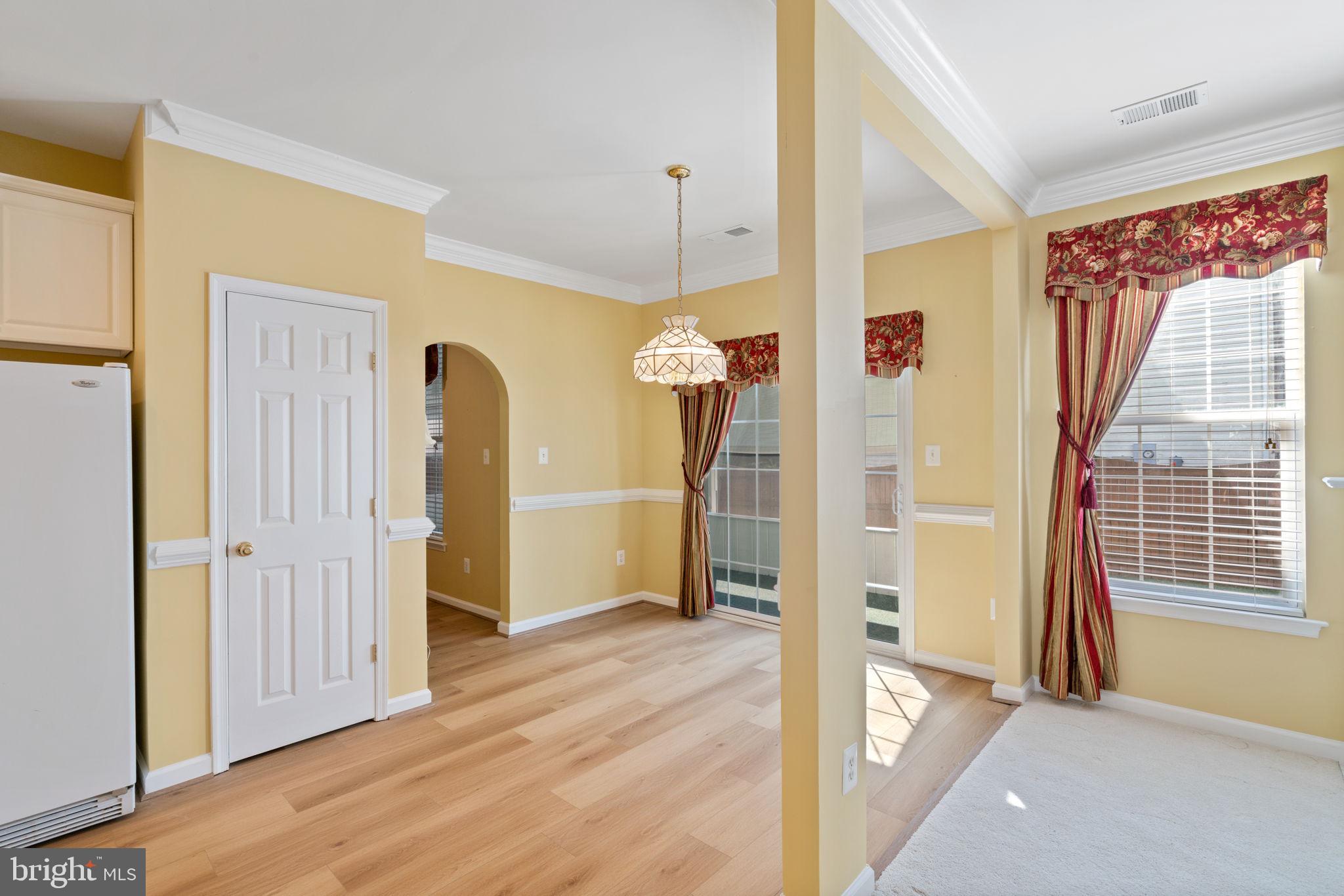 5835 Moonbeam DRIVE