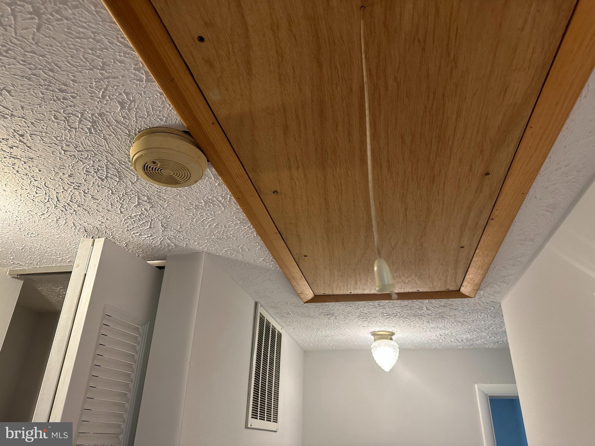 10166 Wilmington STREET