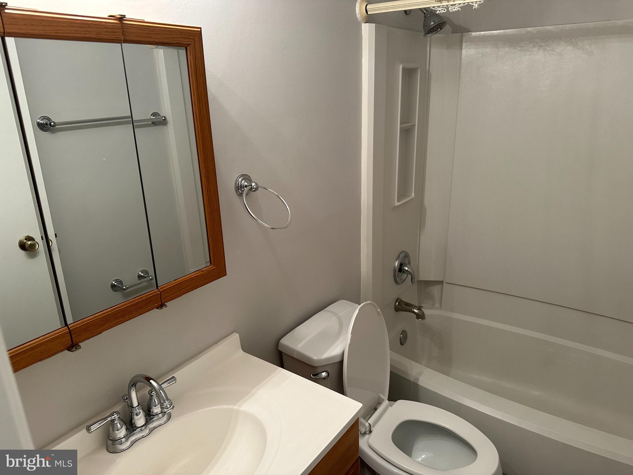 10166 Wilmington STREET