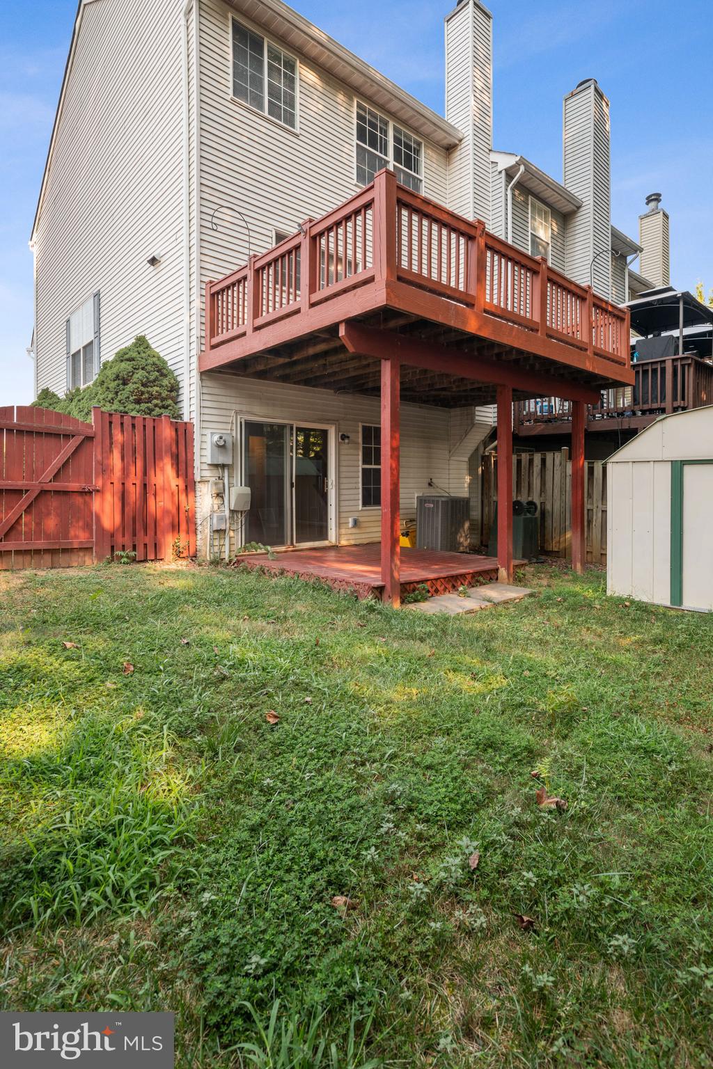 5163 Race Pointe PLACE