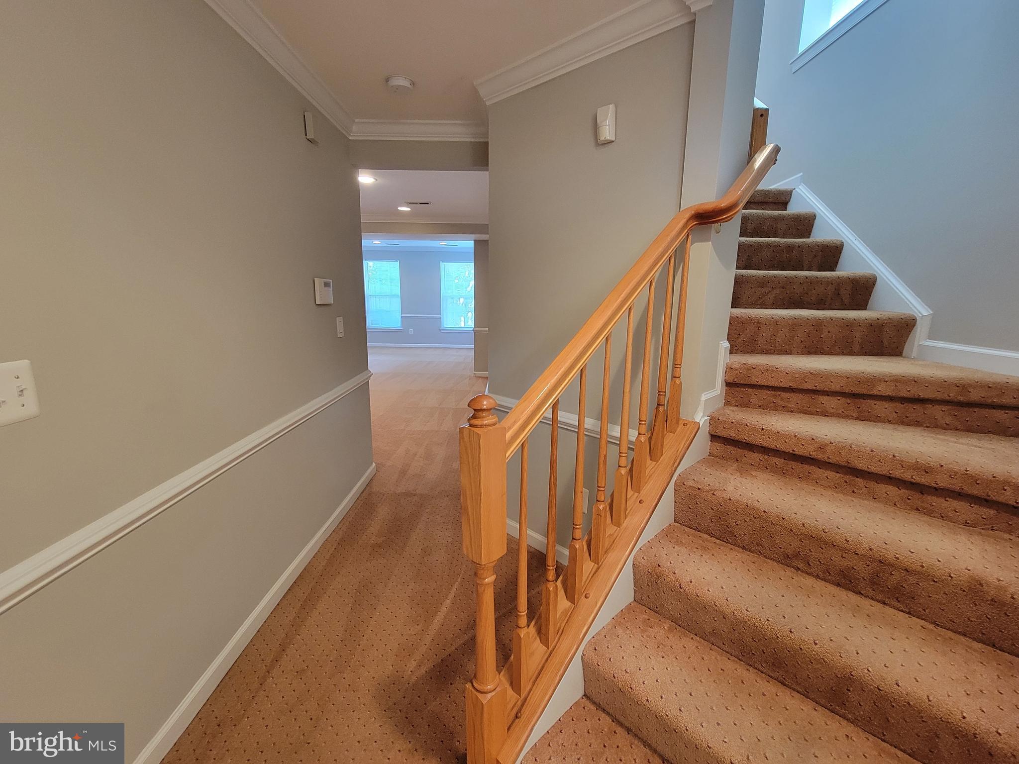 1500 Grosbeak COURT