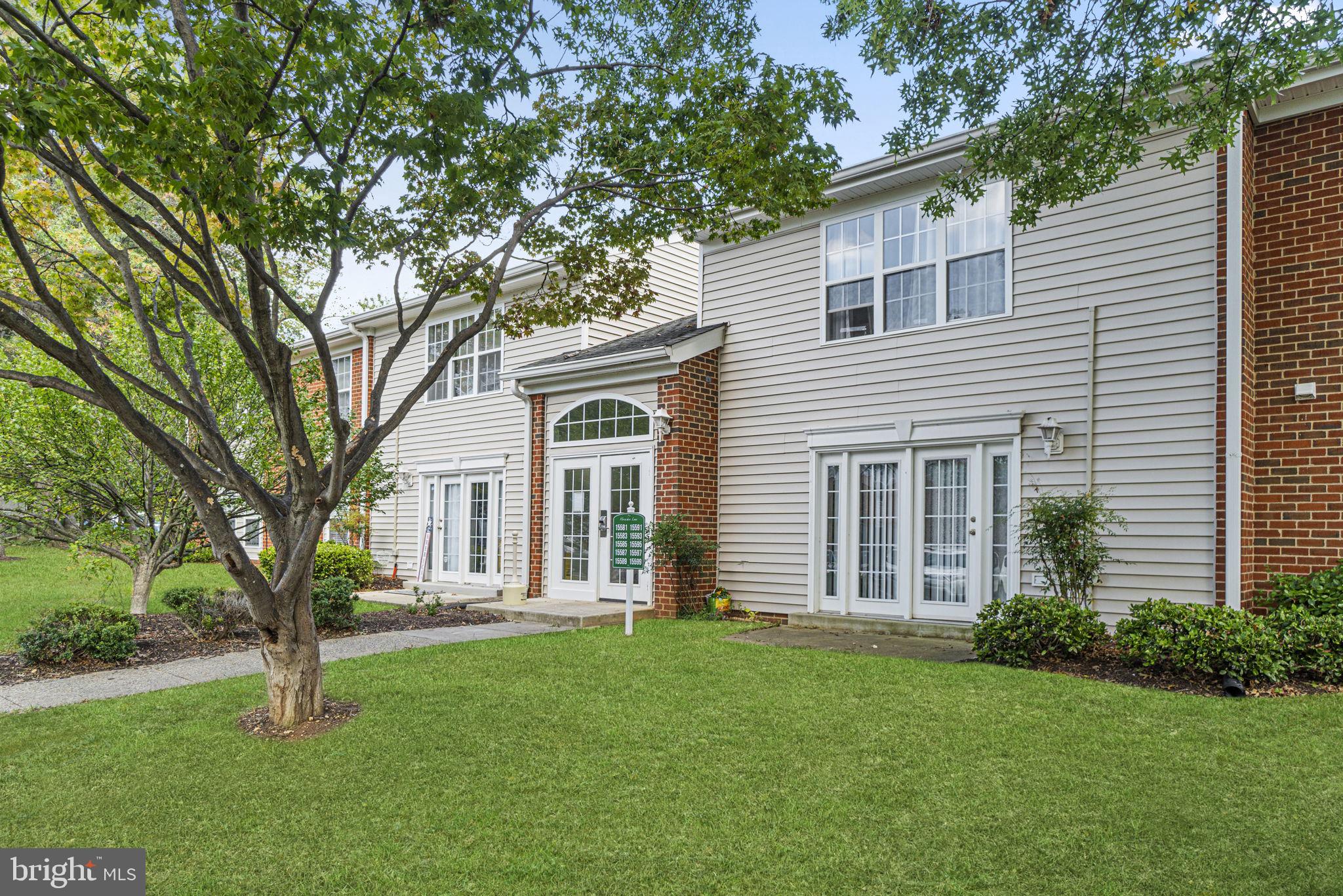 15597 Horseshoe LANE