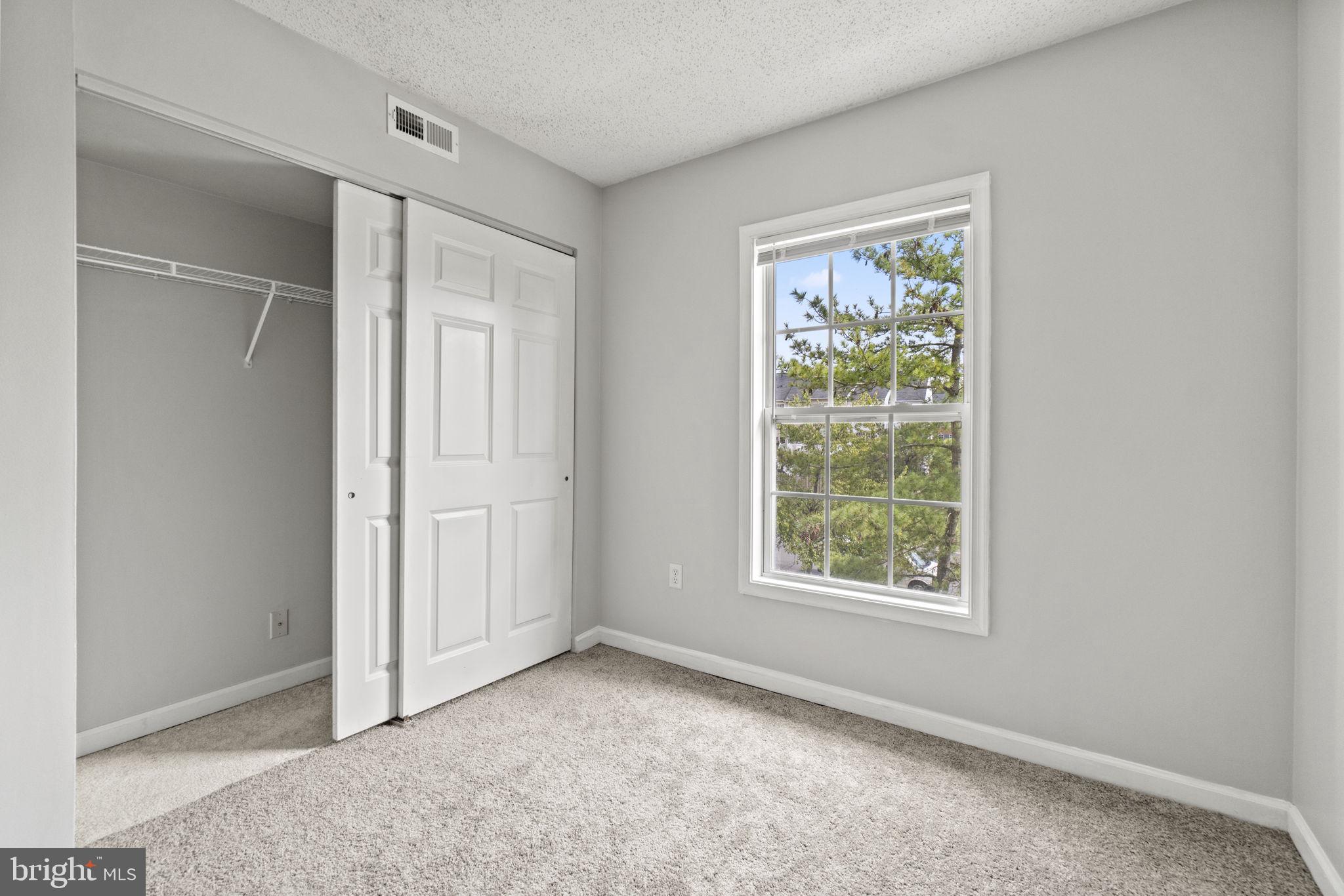 15597 Horseshoe LANE