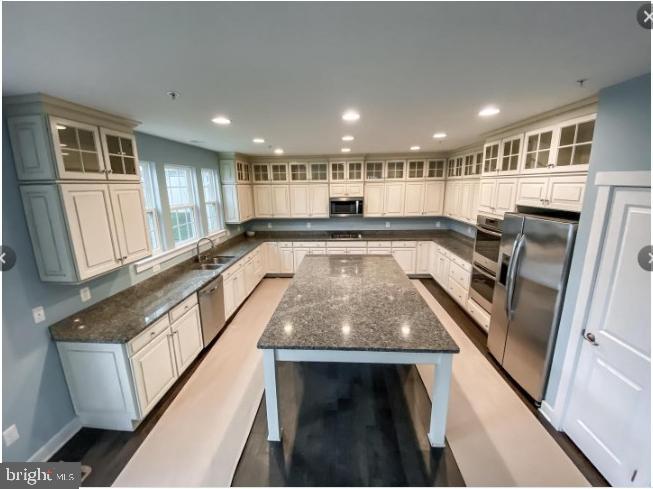 16915 Takeaway Ln