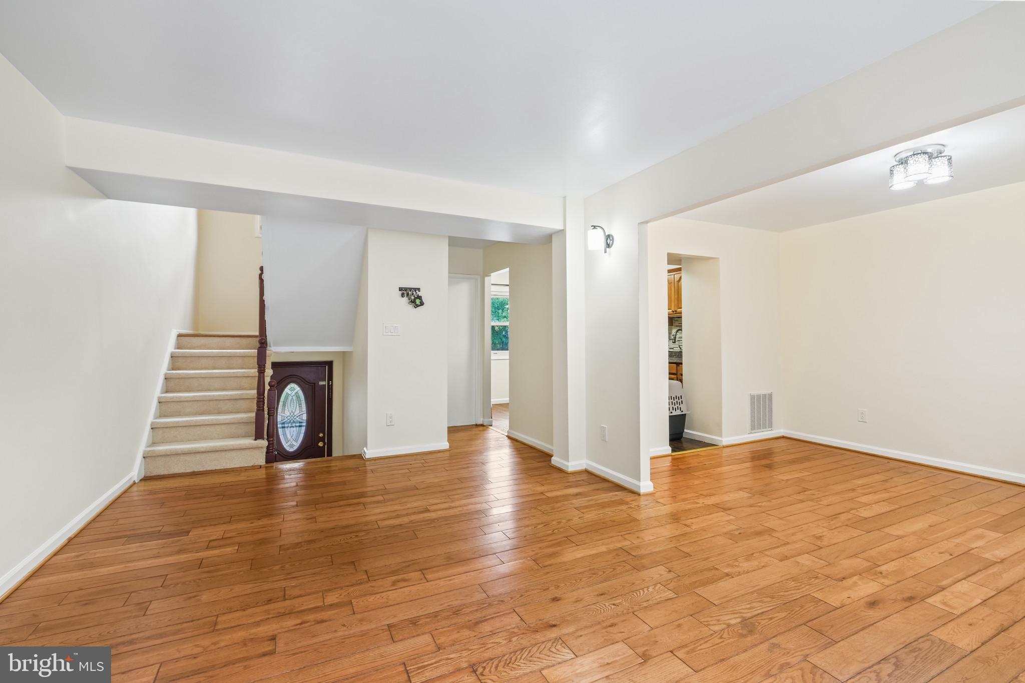 7536 Quail Run LANE