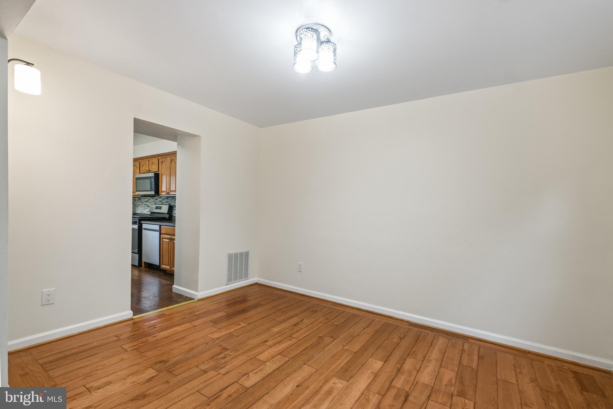 7536 Quail Run LANE