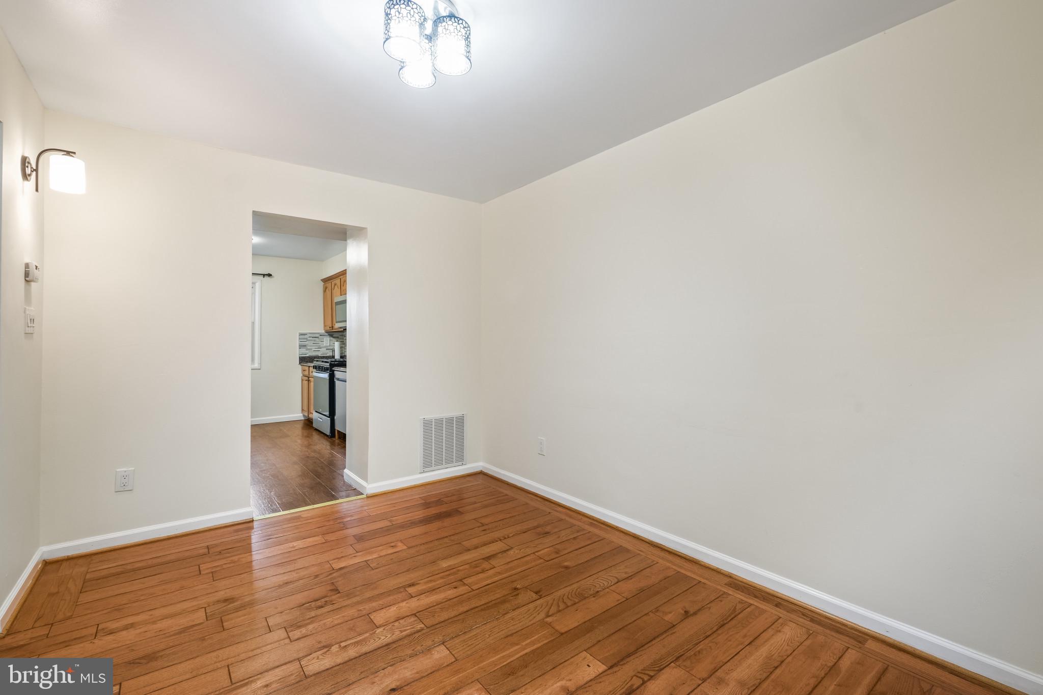 7536 Quail Run LANE