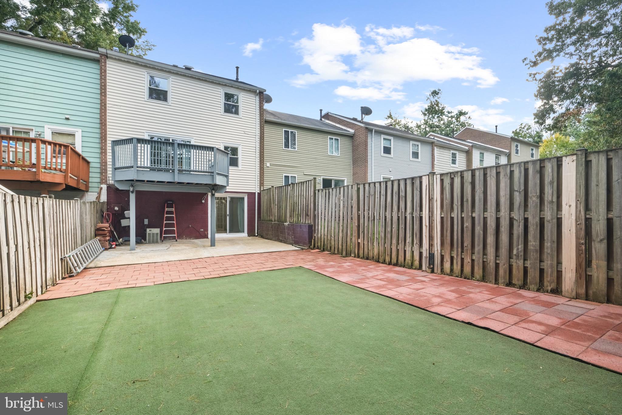 7536 Quail Run LANE