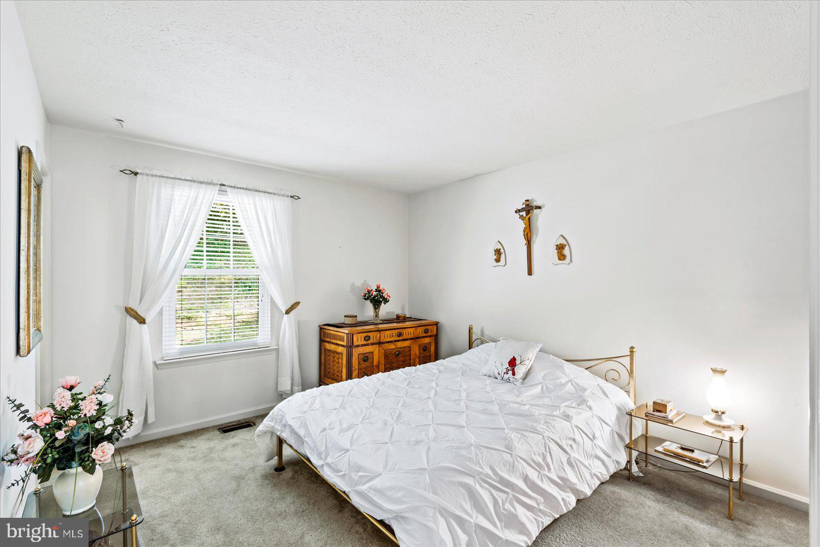 18219 Macrae COURT
