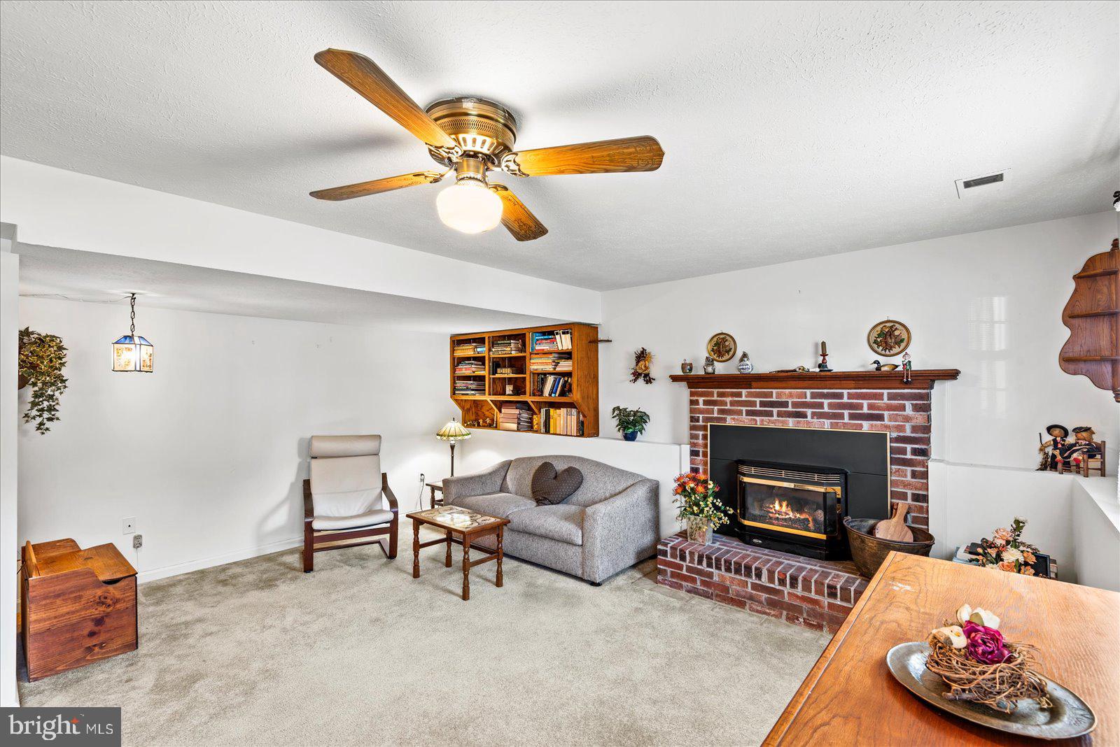 18219 Macrae COURT