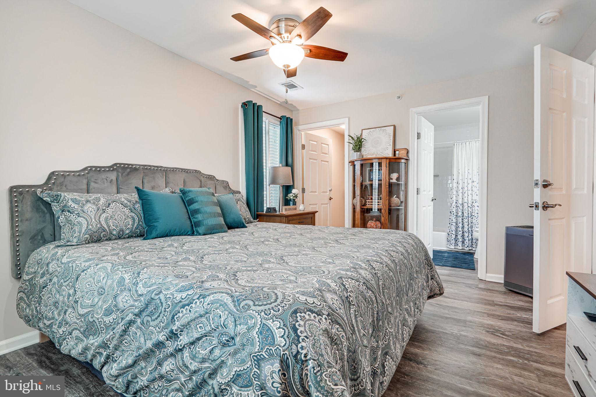 1060 Gardenview LOOP Unit: 403