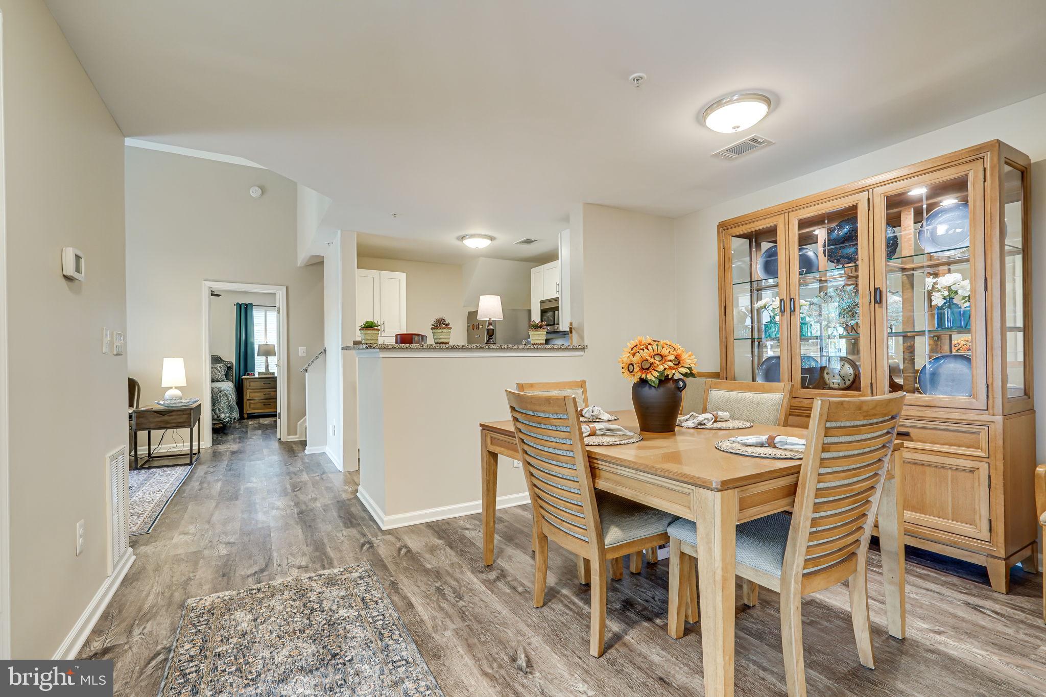 1060 Gardenview LOOP Unit: 403