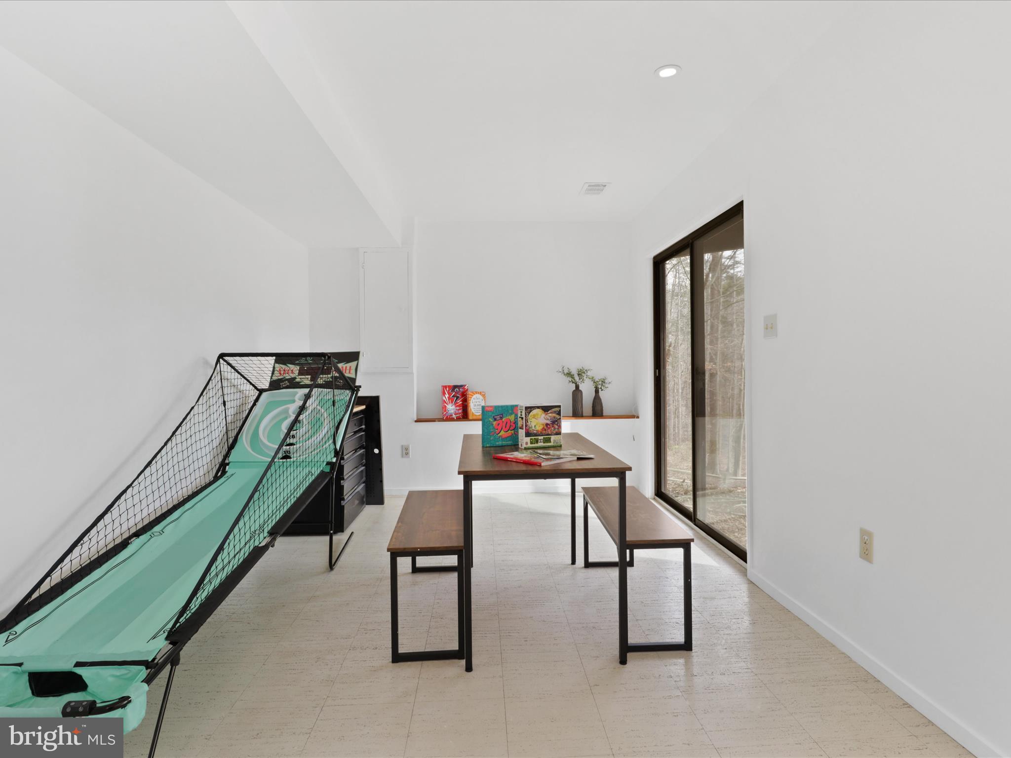 6111 Turkey Run COURT