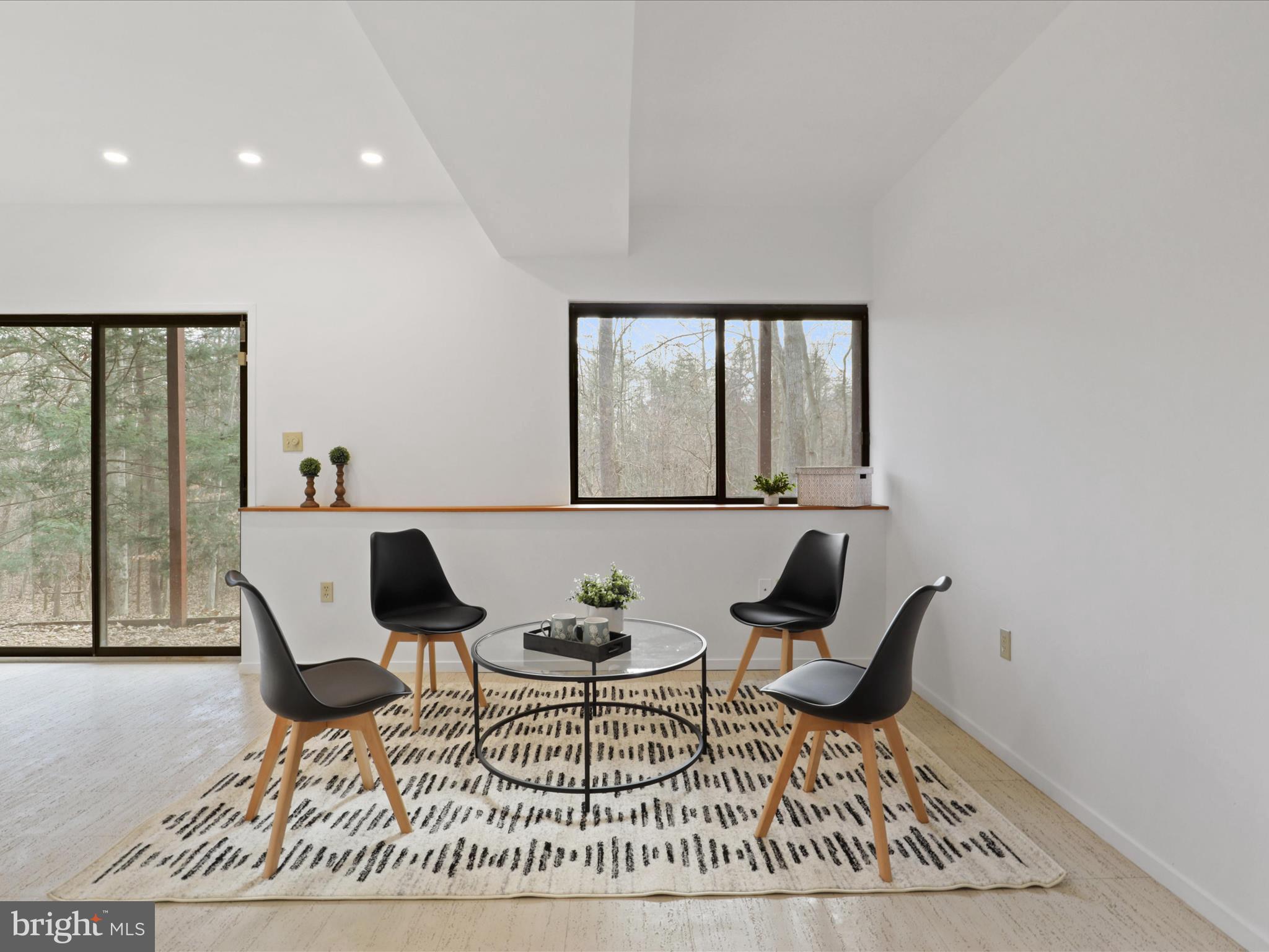 6111 Turkey Run COURT