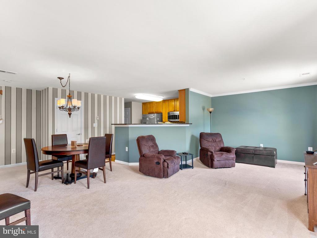 2825 Chinkapin Oak LANE Unit: 225