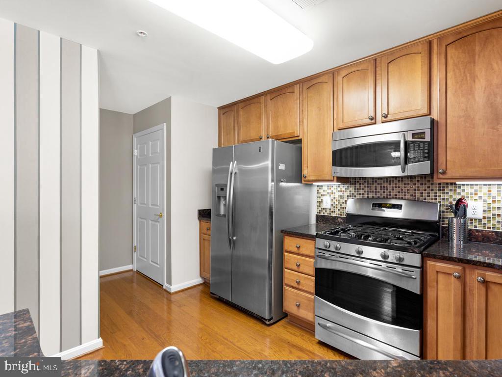2825 Chinkapin Oak LANE Unit: 225
