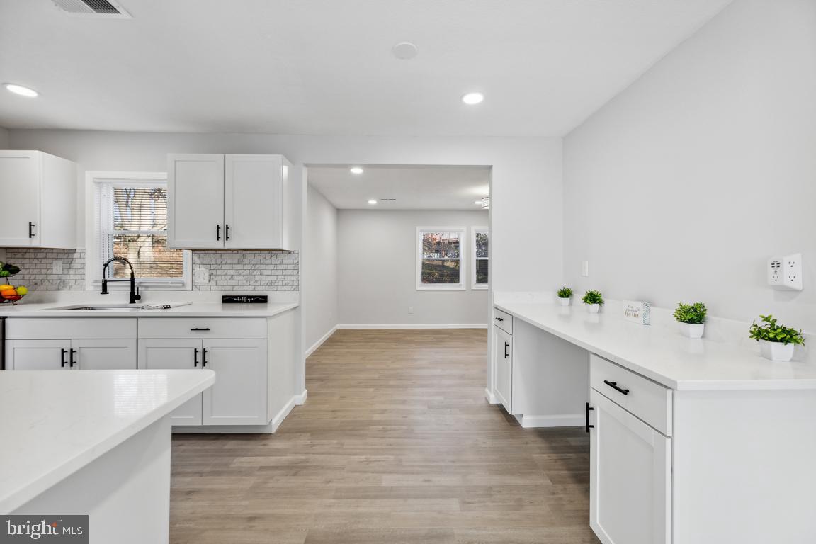 3302 Bellflower COURT