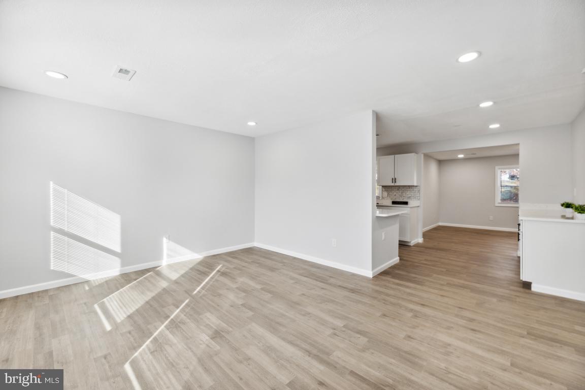 3302 Bellflower COURT