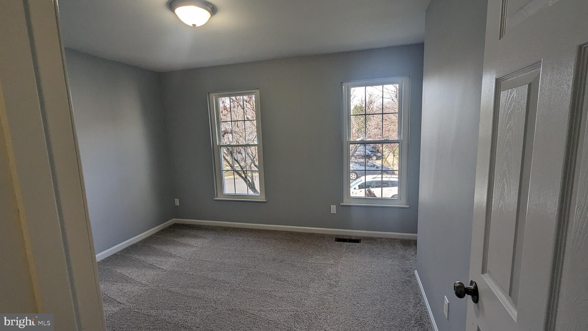 1744 TIGER LILY CIRCLE