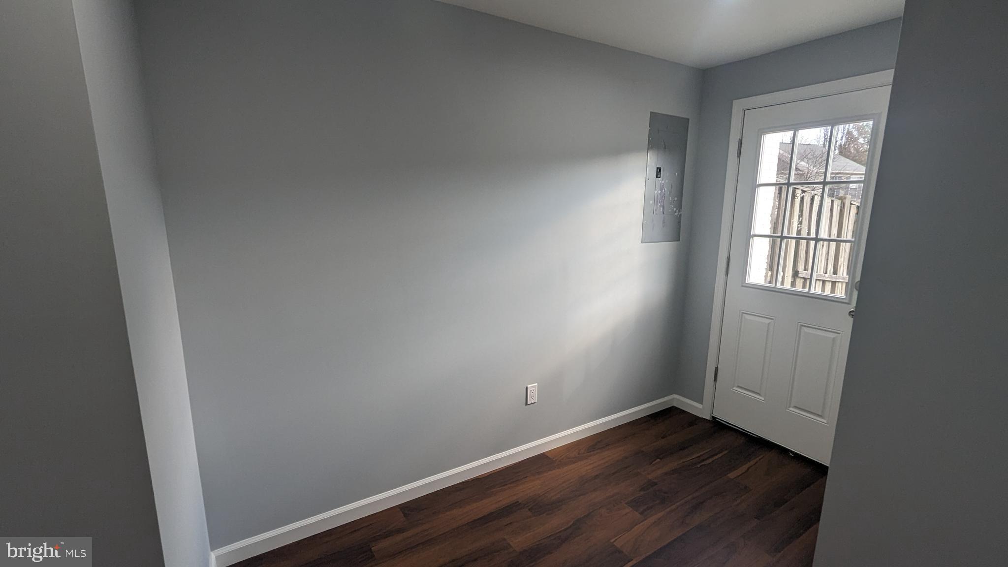 1744 TIGER LILY CIRCLE