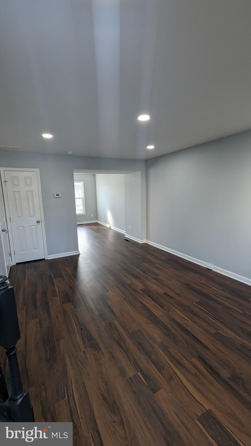 1744 TIGER LILY CIRCLE