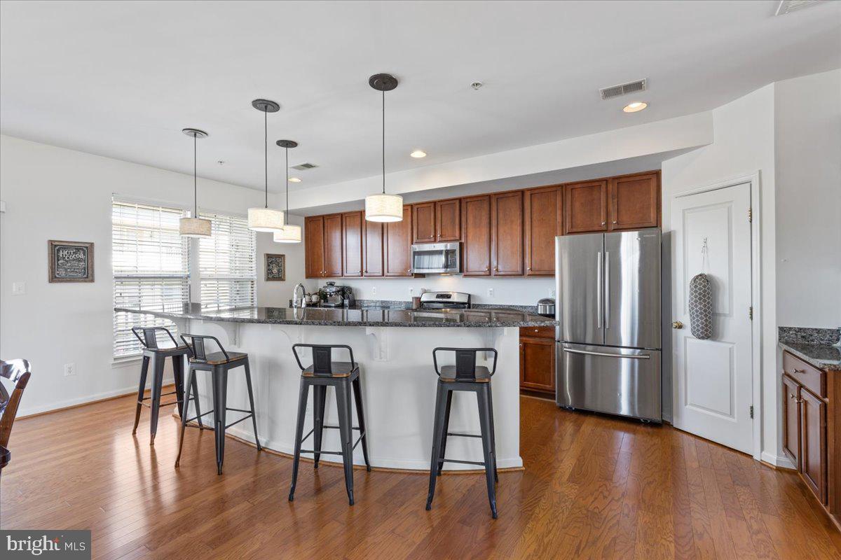 7903 CRESCENT PARK DRIVE 130