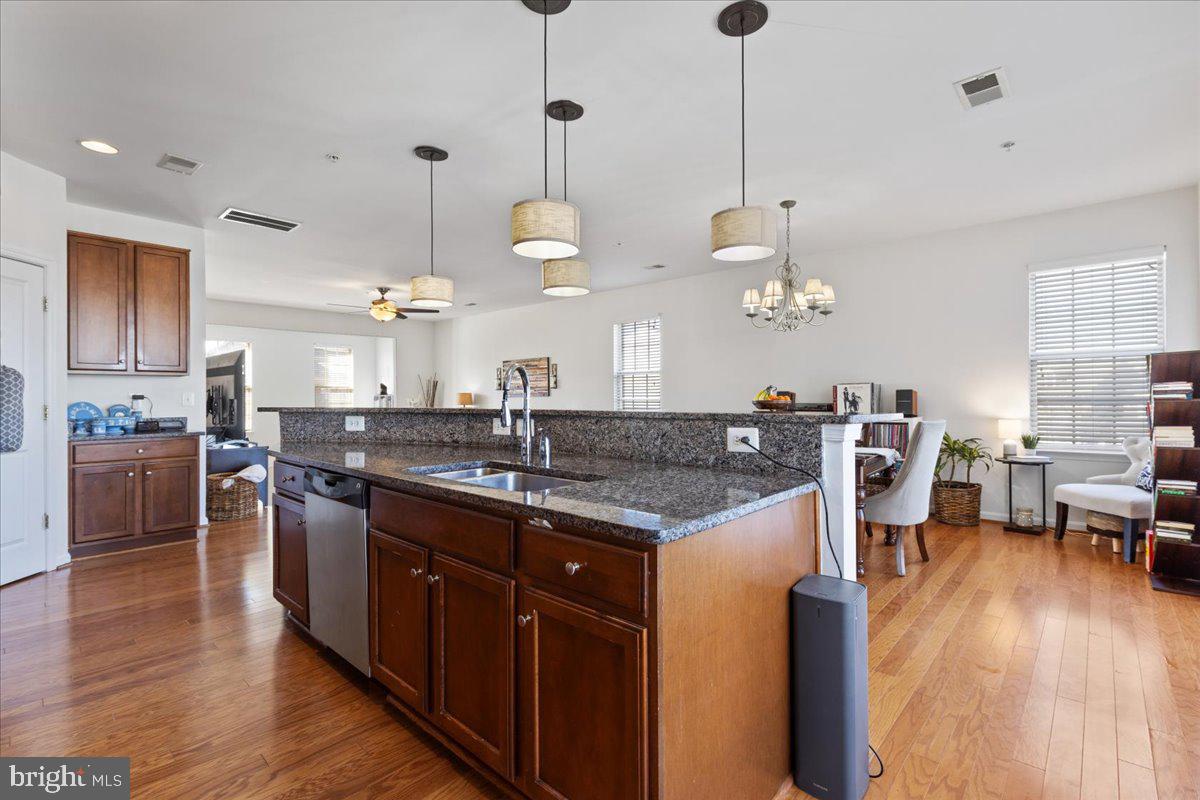 7903 CRESCENT PARK DRIVE 130