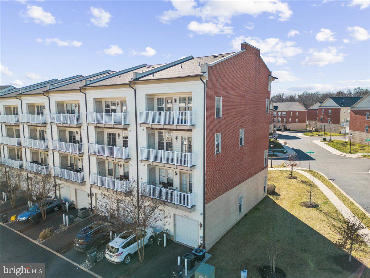 7903 CRESCENT PARK DRIVE 130