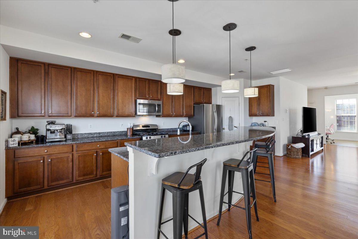 7903 CRESCENT PARK DRIVE 130