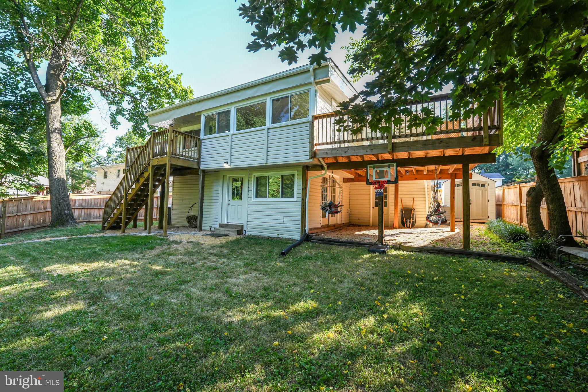14801 Dodson Dr