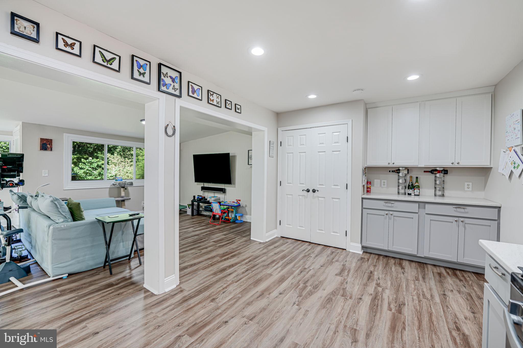 14801 Dodson Dr