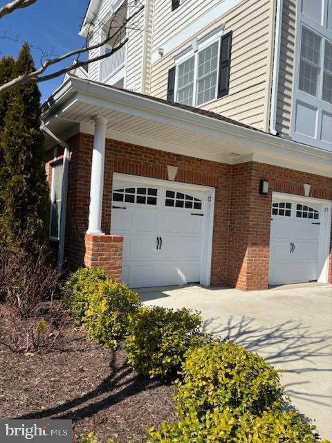 15201 Royal Crest Dr #306