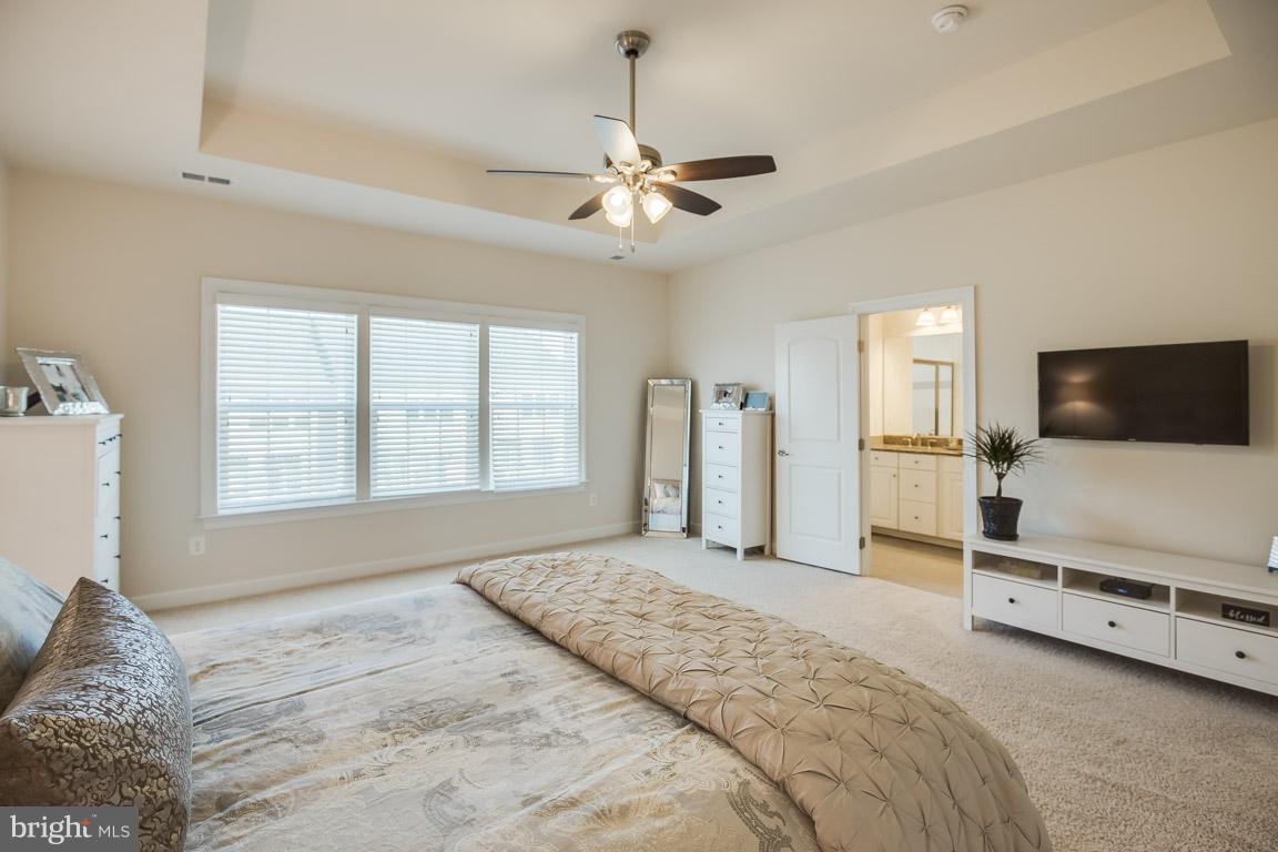 7098 Darbey Knoll Dr