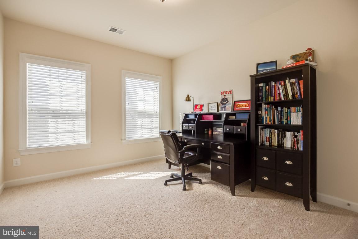 7098 Darbey Knoll Dr