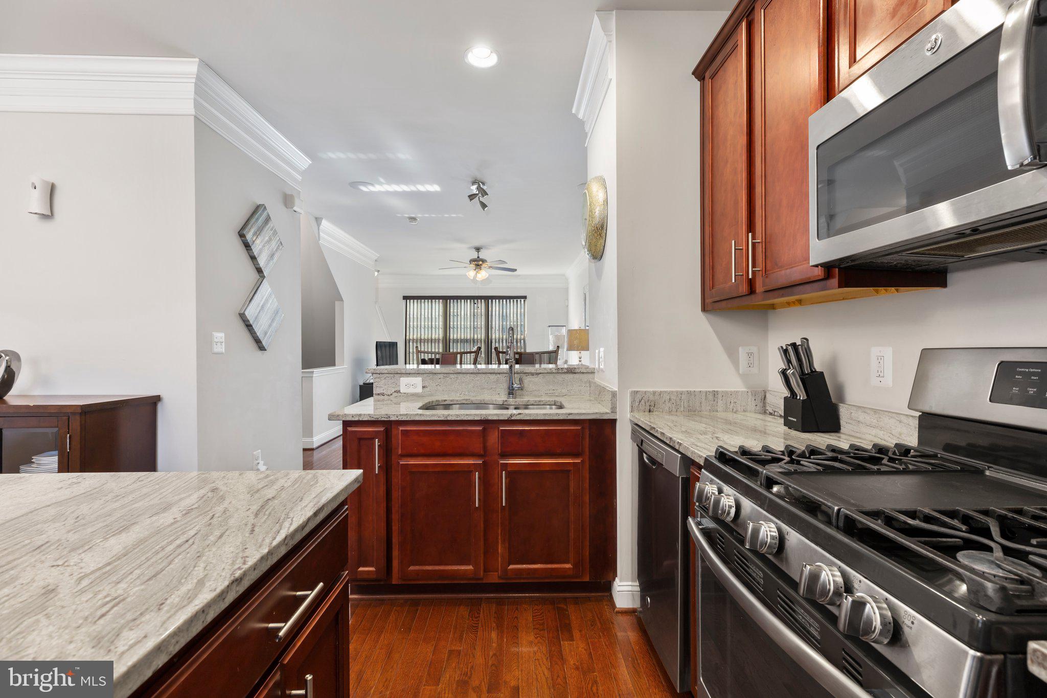 4532 Potomac Highlands Cir