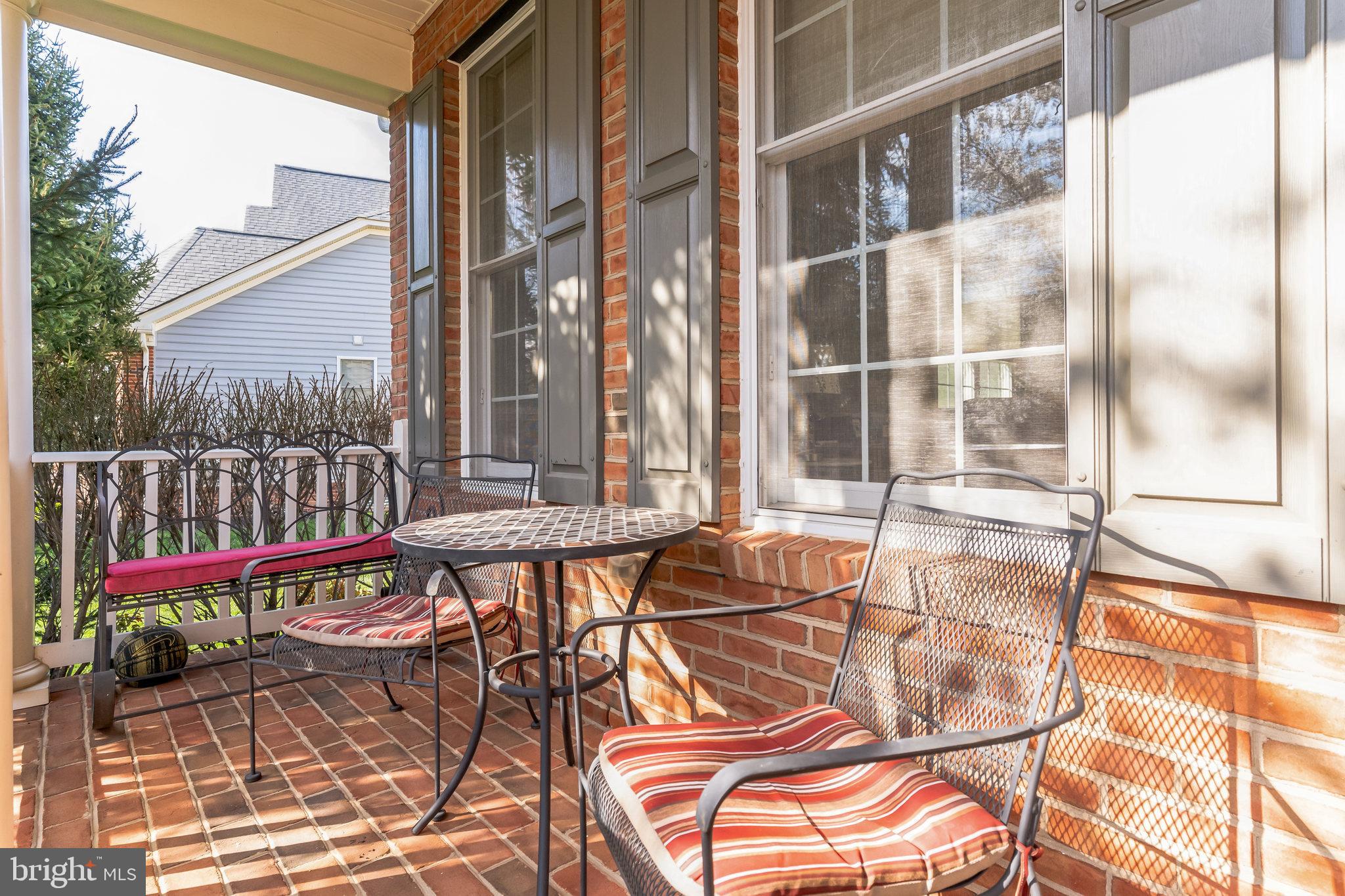 5793 WATERLOO BRIDGE CIRCLE