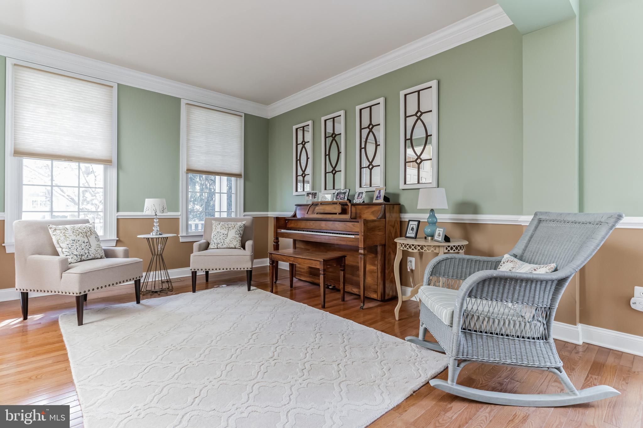 5793 WATERLOO BRIDGE CIRCLE