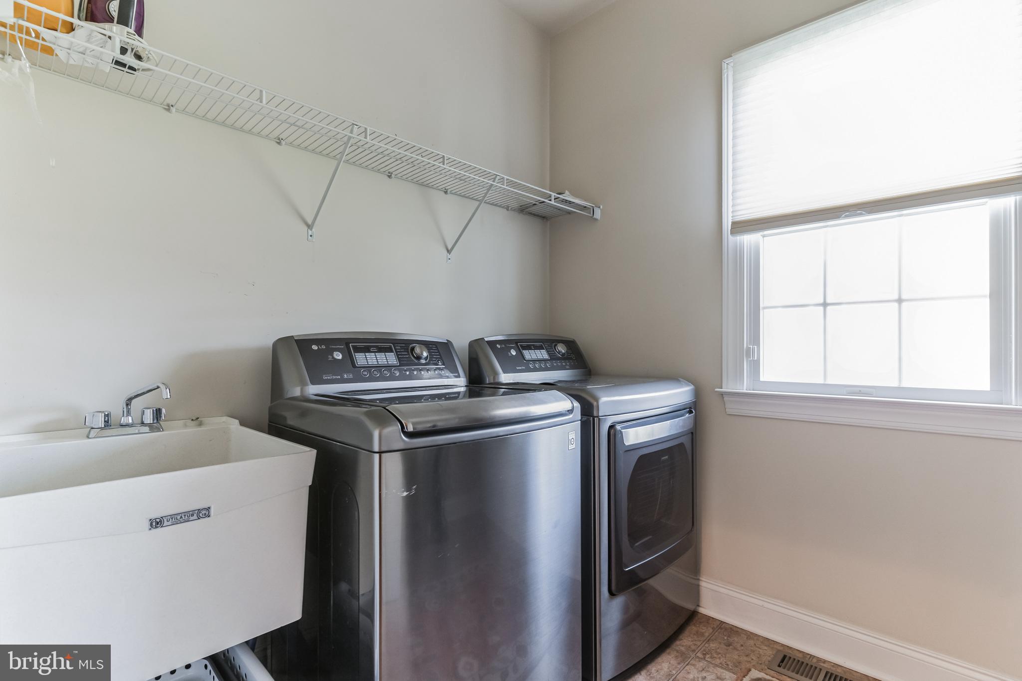 5793 WATERLOO BRIDGE CIRCLE