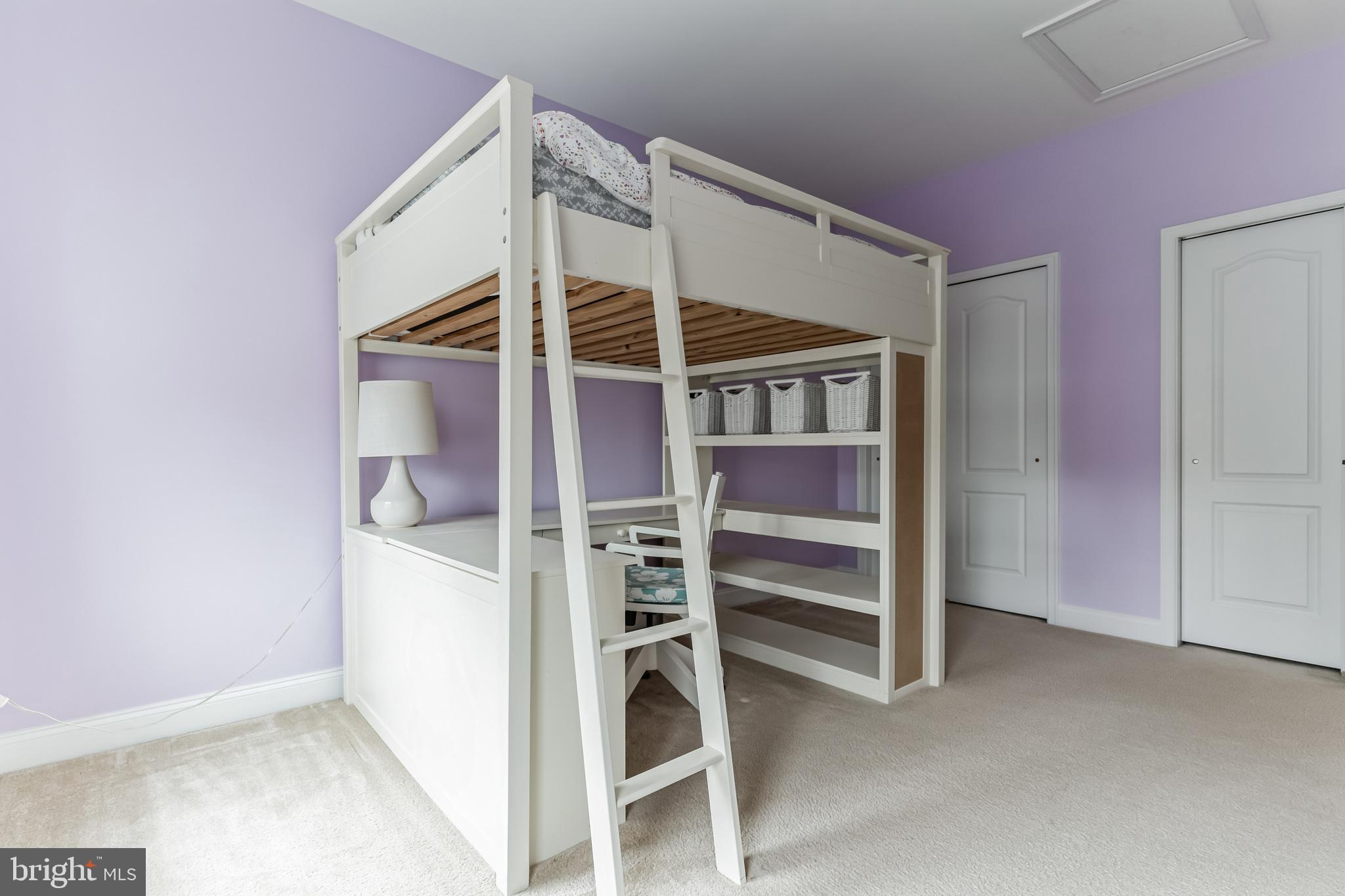 5793 WATERLOO BRIDGE CIRCLE