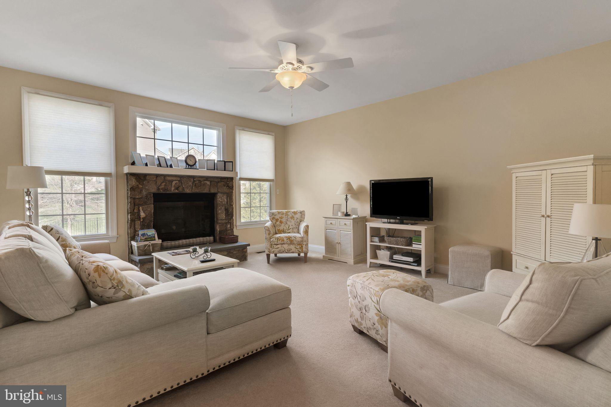 5793 WATERLOO BRIDGE CIRCLE