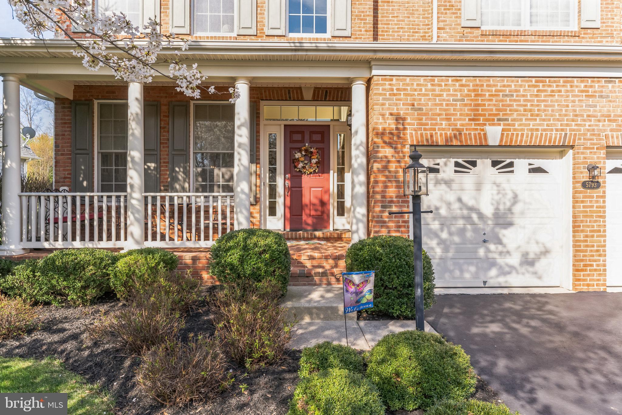 5793 WATERLOO BRIDGE CIRCLE