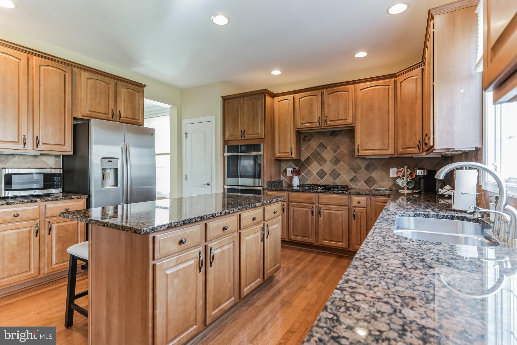 5793 WATERLOO BRIDGE CIRCLE