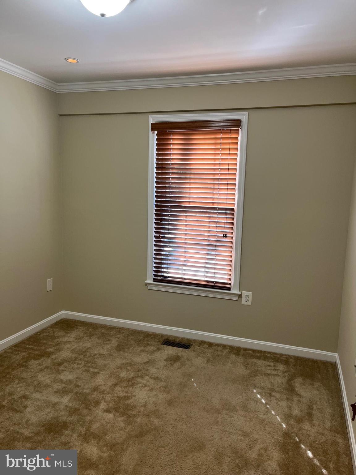 15023 Bridgeport Dr